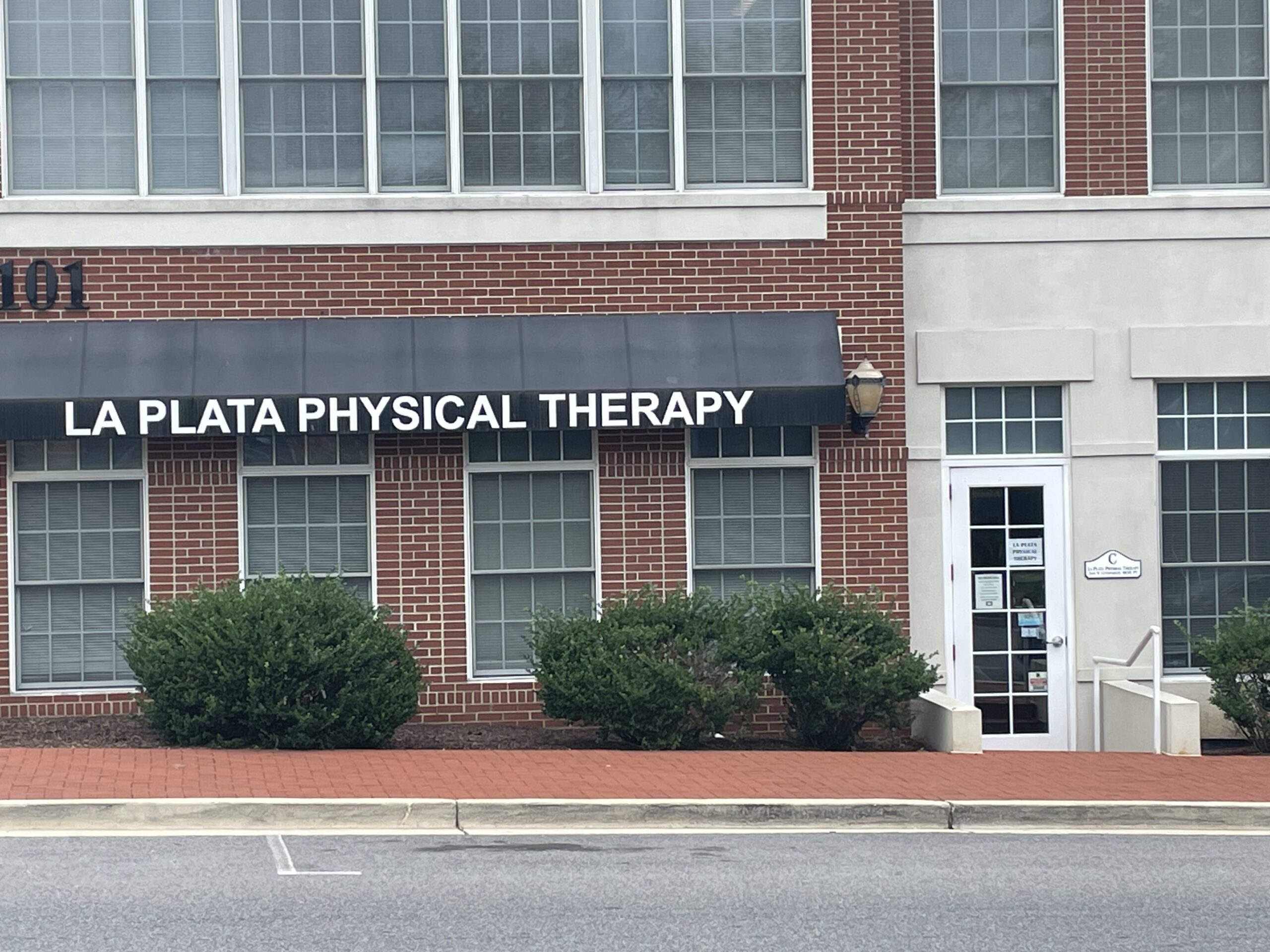La Plata Physical Therapy in Maryland, Centennial Street Entrance